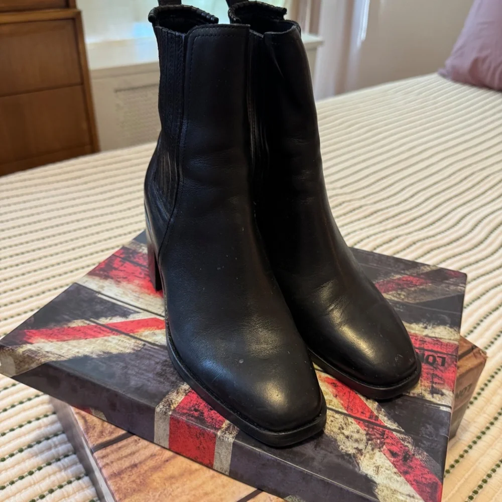 SILENT D NAYDO HEELED ANKLE BOOTS - Picture 4 of 6